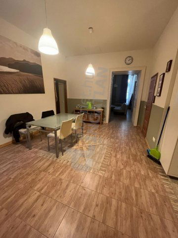 Kiadó téglalakás, albérlet, Budapesten, VI. kerületben