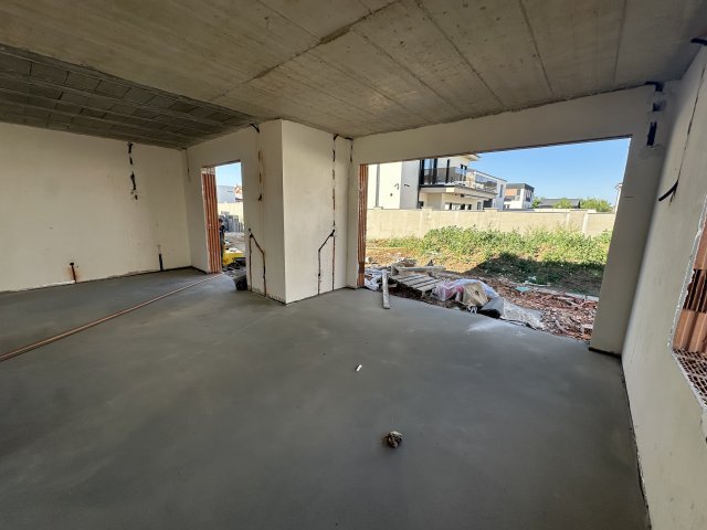 Eladó családi ház, Budapesten, XVIII. kerületben 169.999 M Ft