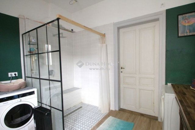 Eladó téglalakás, Szombathelyen 44.9 M Ft, 3 szobás