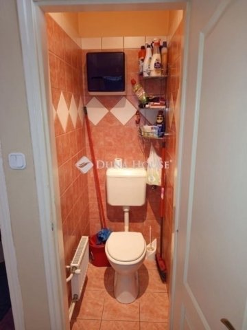 Eladó családi ház, Vecsésen 148 M Ft, 3 szobás