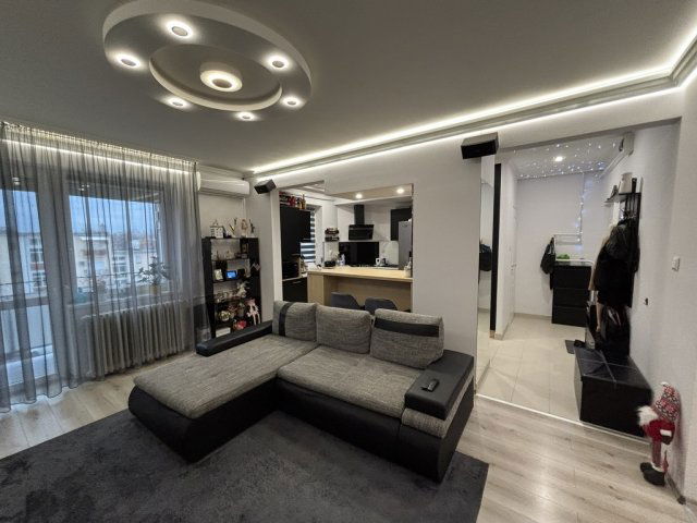 Eladó téglalakás, Tiszaújvárosban 34 M Ft, 1+2 szobás