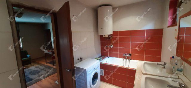 Eladó családi ház, Rédicsen 16 M Ft, 4 szobás