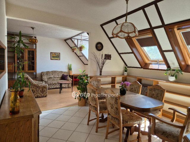 Eladó téglalakás, Egerben 64.9 M Ft, 3 szobás