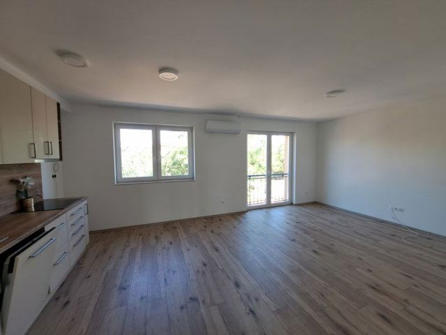 Kiadó téglalakás, albérlet, Érden 280 E Ft / hó, 3 szobás