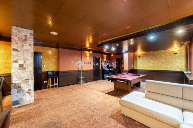 Eladó ipari ingatlan, Budapesten, II. kerületben 84.475 M Ft