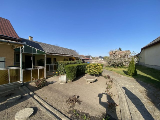 Eladó családi ház, Sényőn 43 M Ft, 2 szobás