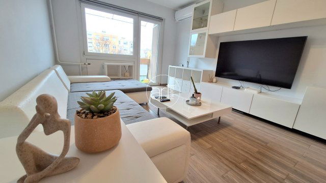 Eladó panellakás, Hódmezővásárhelyen 42.9 M Ft, 2+1 szobás