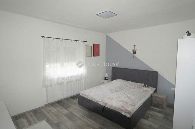 Eladó családi ház, Zalaegerszegen 69.99 M Ft, 2 szobás