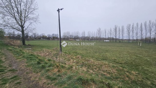 Eladó telek, Tárnokon 160 M Ft / költözzbe.hu