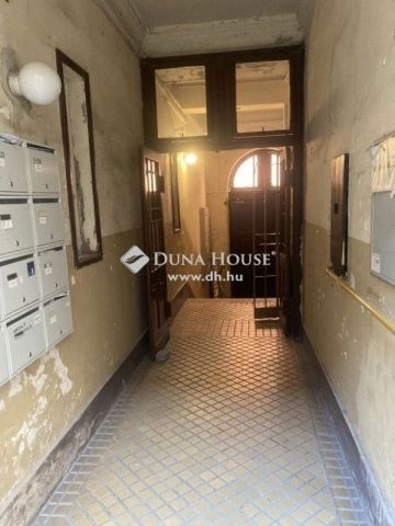 Eladó téglalakás, Budapesten, II. kerületben 74.9 M Ft, 2 szobás