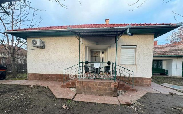 Eladó családi ház, Tiszafüreden 69.5 M Ft, 2+1 szobás