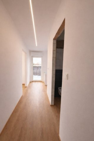 Eladó téglalakás, Nyergesújfaluban 82.9 M Ft, 3 szobás