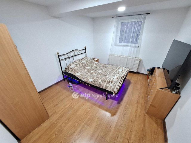 Eladó családi ház, Tiszakécskén 29.9 M Ft, 2 szobás