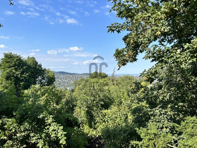 Eladó telek, Budapesten, XII. kerületben 400 M Ft