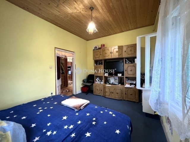 Eladó családi ház, Zsámbokon 49.9 M Ft, 4 szobás
