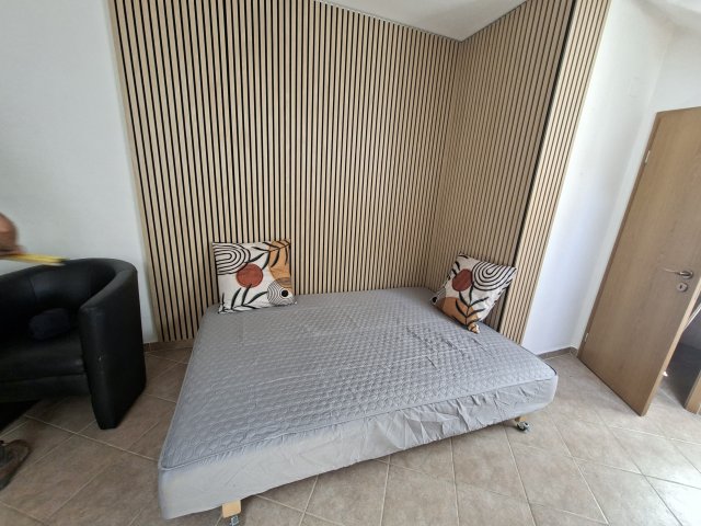 Kiadó téglalakás, albérlet, Pécsett 165 E Ft / hó, 1 szobás