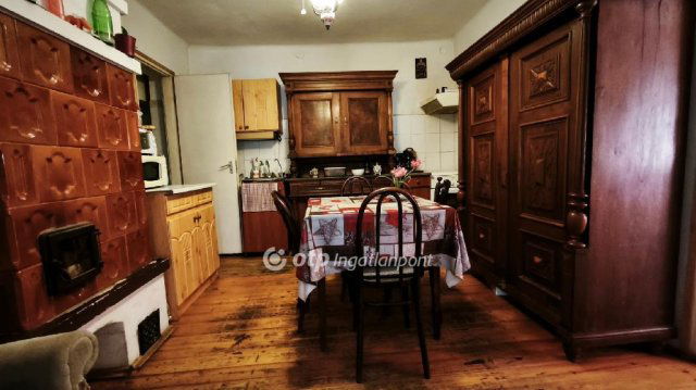 Eladó nyaraló, Délegyházán 77.3 M Ft, 3 szobás