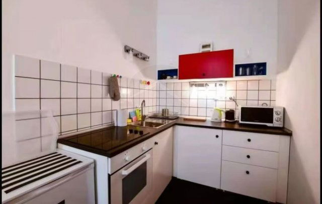 Eladó téglalakás, Budapesten, V. kerületben 79.9 M Ft, 1 szobás