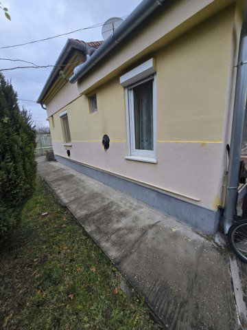 Eladó családi ház, Mosonmagyaróváron 49.9 M Ft, 3 szobás