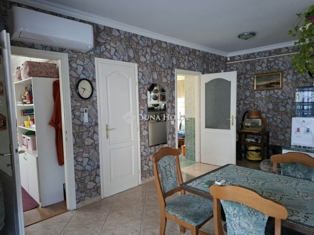 Eladó ikerház, Kecskeméten 99.9 M Ft, 3 szobás