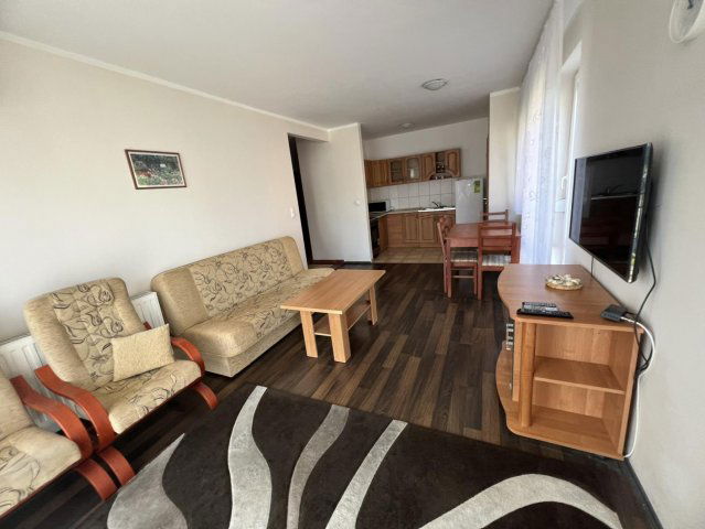 Kiadó téglalakás, albérlet, Tatán 230 E Ft / hó, 3 szobás