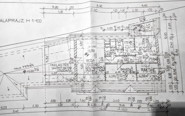Eladó üzlethelyiség, Hatvanban 99.99 M Ft, 2+4 szobás