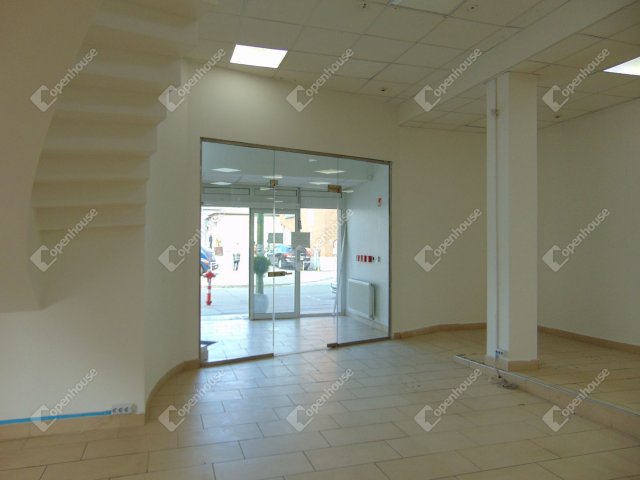 Kiadó üzlethelyiség, Miskolcon 1100 E Ft / hó, 5 szobás