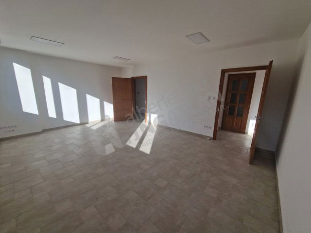 Kiadó téglalakás, albérlet, XI. kerületben, Csárda utcában