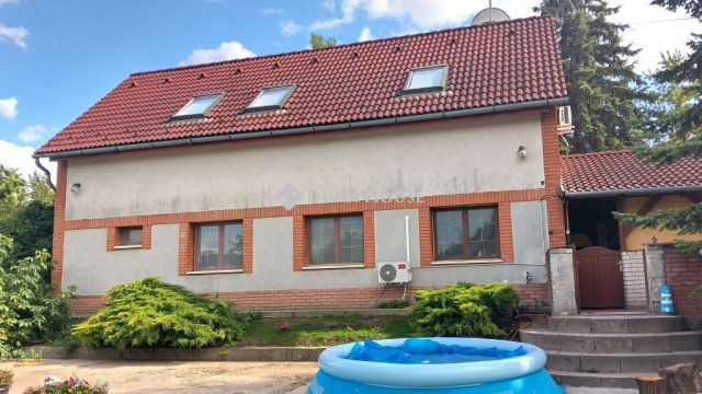 Eladó családi ház, Dorogon, Csolnoki úton 79.9 M Ft, 4 szobás