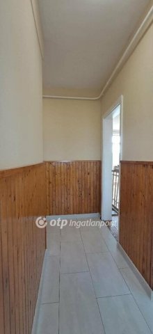 Eladó panellakás, Bátonyterenyén 16.8 M Ft, 2 szobás