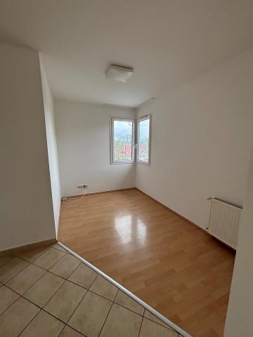Kiadó téglalakás, albérlet, Dunakeszin 220 E Ft / hó, 2 szobás