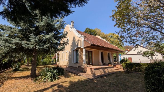 Kiadó családi ház, albérlet, Balatonakarattyán 400 E Ft / hó