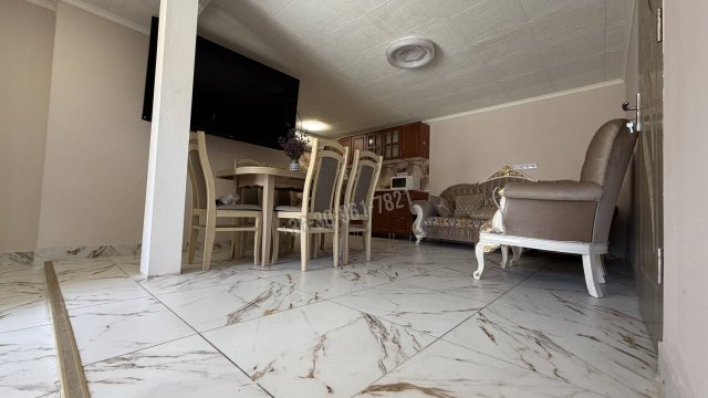 Eladó családi ház, Sarkadon 13.5 M Ft, 2 szobás
