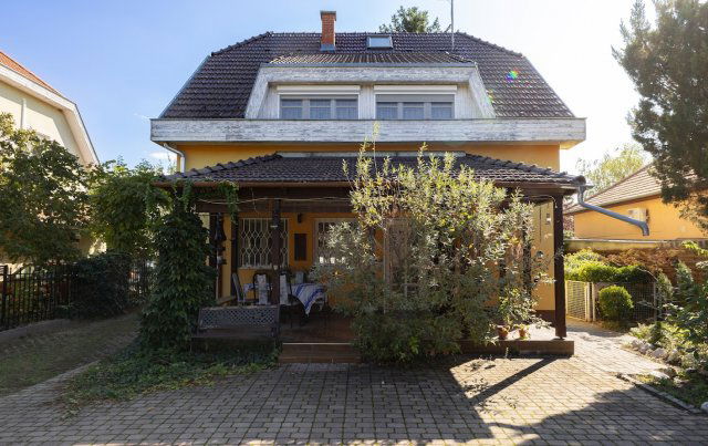 Eladó családi ház, Budapesten, XVIII. kerületben 124.99 M Ft