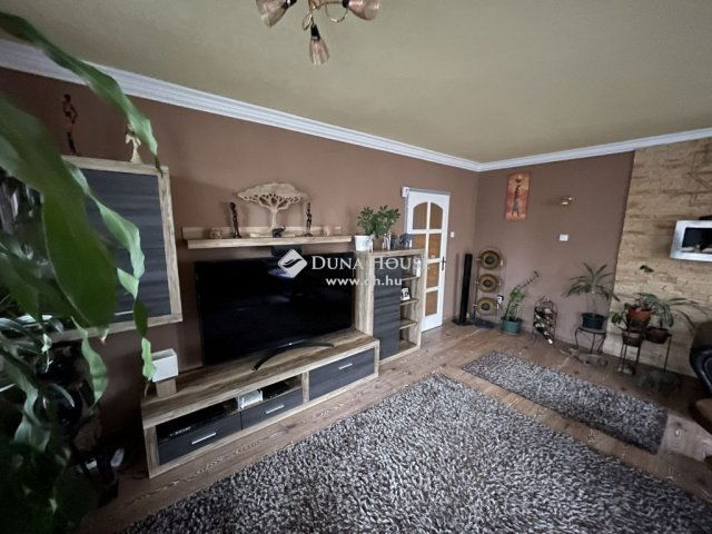 Eladó családi ház, Budapesten, XXI. kerületben 134.99 M Ft