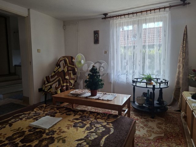 Eladó családi ház, Fóton 94.9 M Ft, 3 szobás