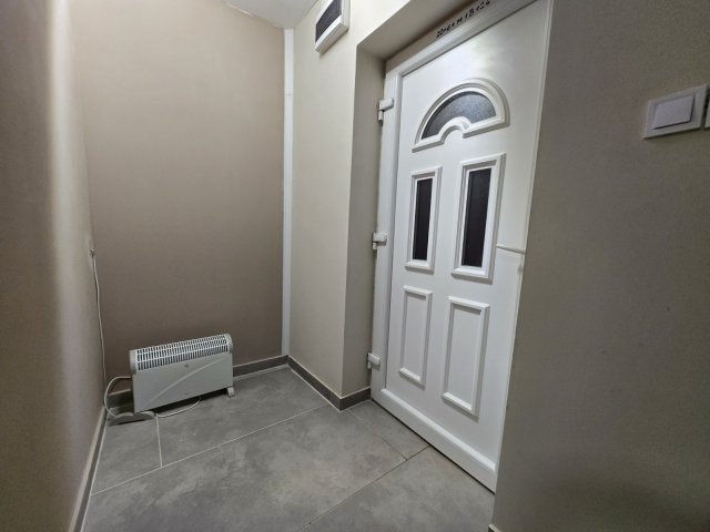 Eladó családi ház, Szegeden 75 M Ft, 2+3 szobás