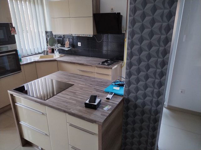 Eladó családi ház, Érden 124.9 M Ft, 4+1 szobás