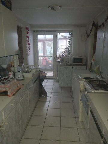 Eladó családi ház, Pilisszántón 94.9 M Ft, 5+2 szobás