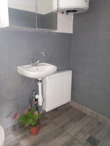 Eladó családi ház, Baján 10.9 M Ft, 2 szobás