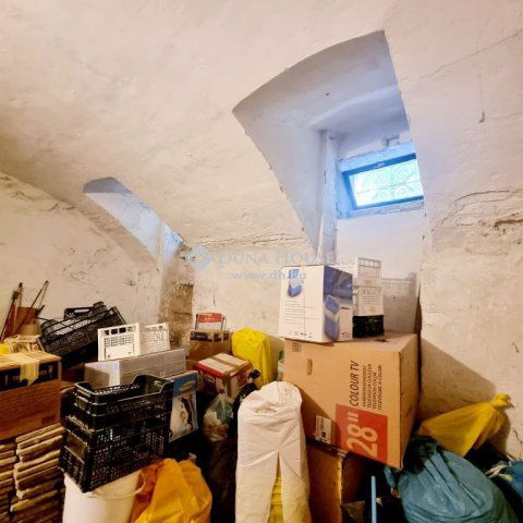 Eladó üzlethelyiség, Budapesten, IX. kerületben 39 M Ft