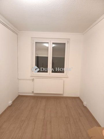 Eladó panellakás, Sopronban 55 M Ft, 2 szobás