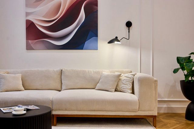 Eladó téglalakás, Budapesten, VI. kerületben, Podmaniczky utcában