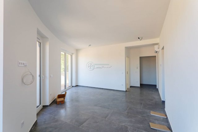 Eladó téglalakás, Szegeden 89.6 M Ft, 3 szobás