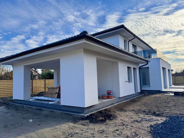 Eladó ikerház, Siófokon 120 M Ft, 4 szobás