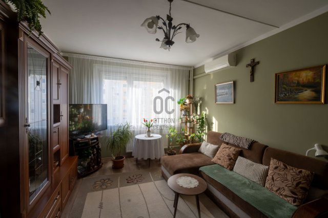 Eladó panellakás, Székesfehérvárott 47.9 M Ft, 2 szobás