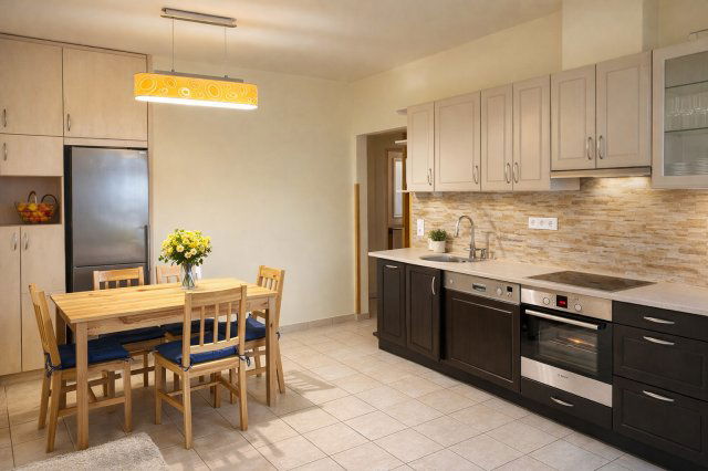 Kiadó téglalakás, albérlet, Debrecenben 210 E Ft / hó, 3 szobás