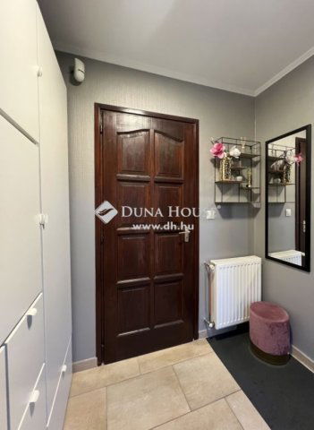 Eladó üzlethelyiség, Ócsán 147 M Ft, 4 szobás