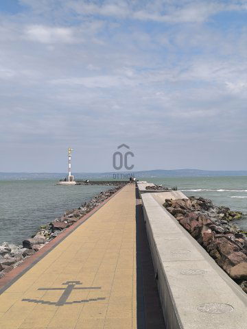 Eladó téglalakás, Siófokon 90.412 M Ft, 3 szobás