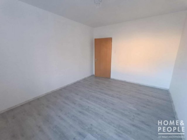Eladó családi ház, Csanyteleken 17.99 M Ft, 3 szobás